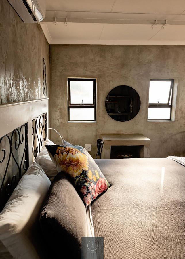 Guest Room At Joubert بيت ريتيف المظهر الخارجي الصورة